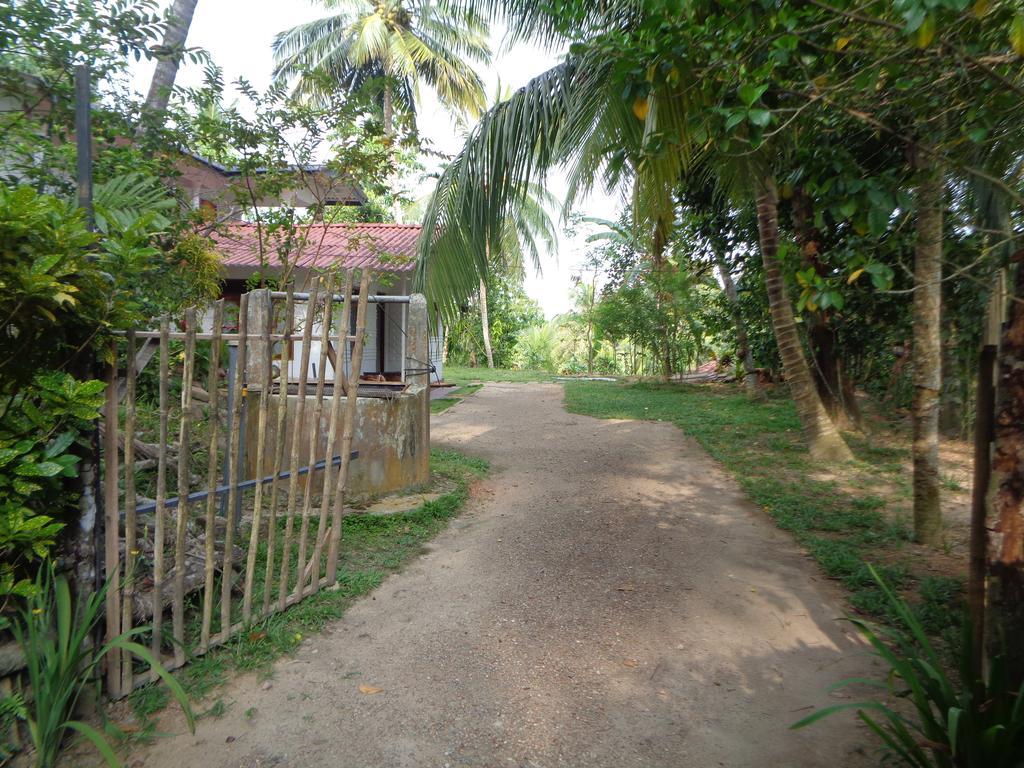 Pahalagawattha Homestay Unawatuna Exterior foto