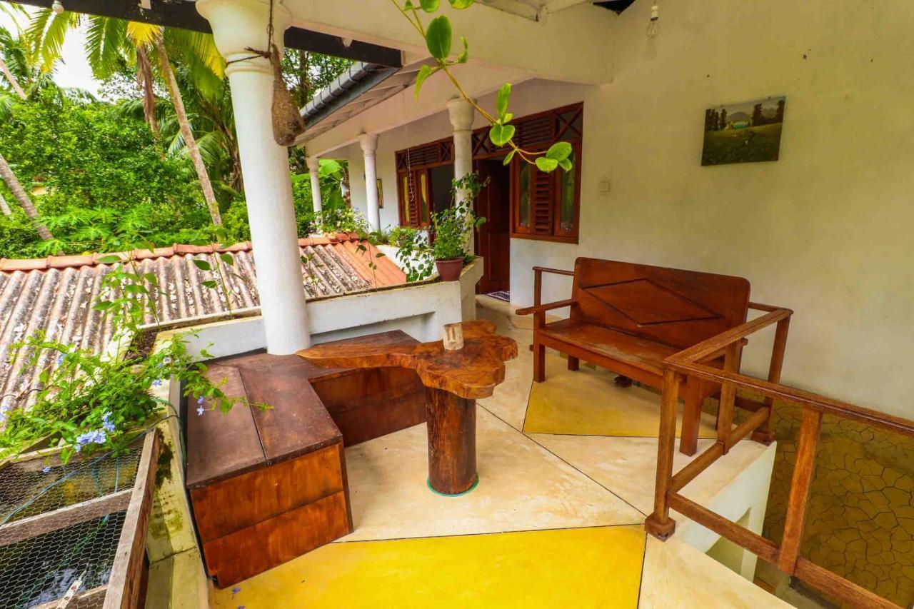 Pahalagawattha Homestay Unawatuna Exterior foto